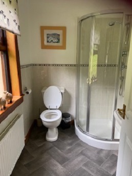 En Suite Bathroom